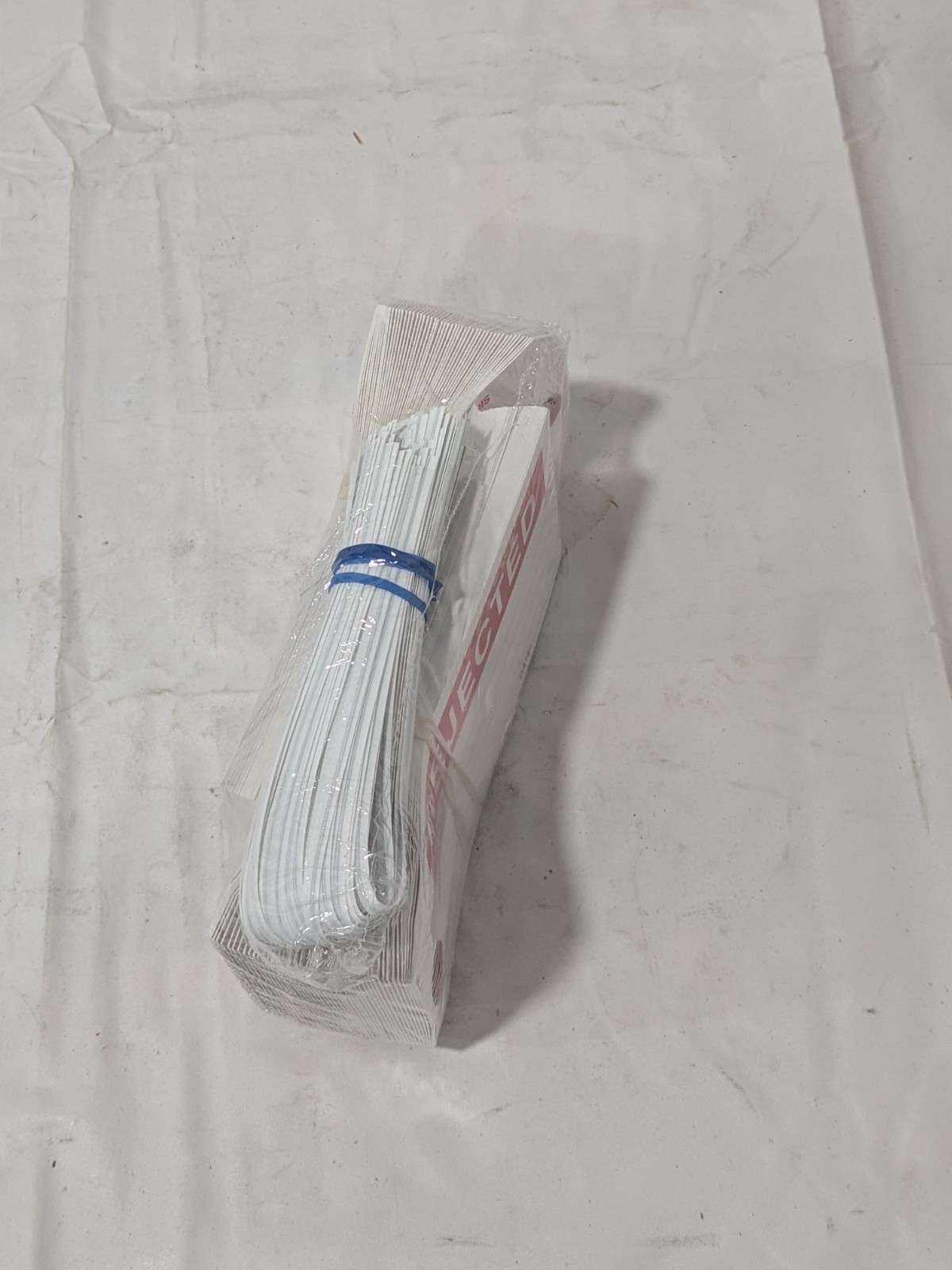 “Rejected” Tag: Rectangle, 2-7/8″ High, 6-3/4″ Wide, Paperboard Qty 100 06443634