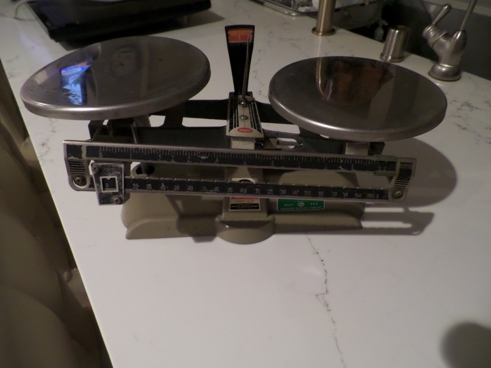 OHAUS Harvard Trip Balance Scale 1400/1500 Series / 2kg-5lb WORKS!