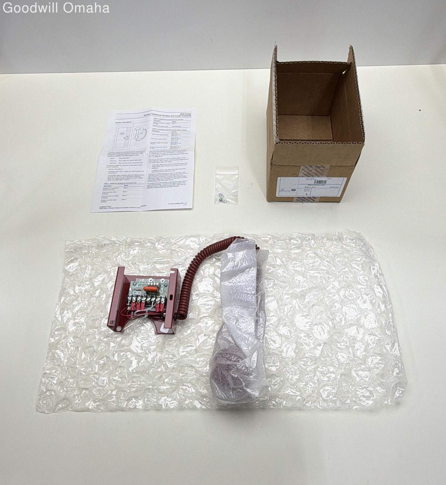 GE Security 6830-4 Remote Telephone Handset +Cradle Assembly -OPEN BOX -SEE DESC