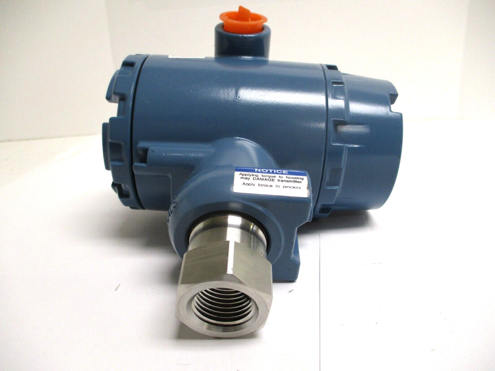 ROSEMOUNT, 2088G3S22A1M5B4E5P0054, GAUGE PRESSURE TRANSMITTER, 800 PSI, SURPLUS