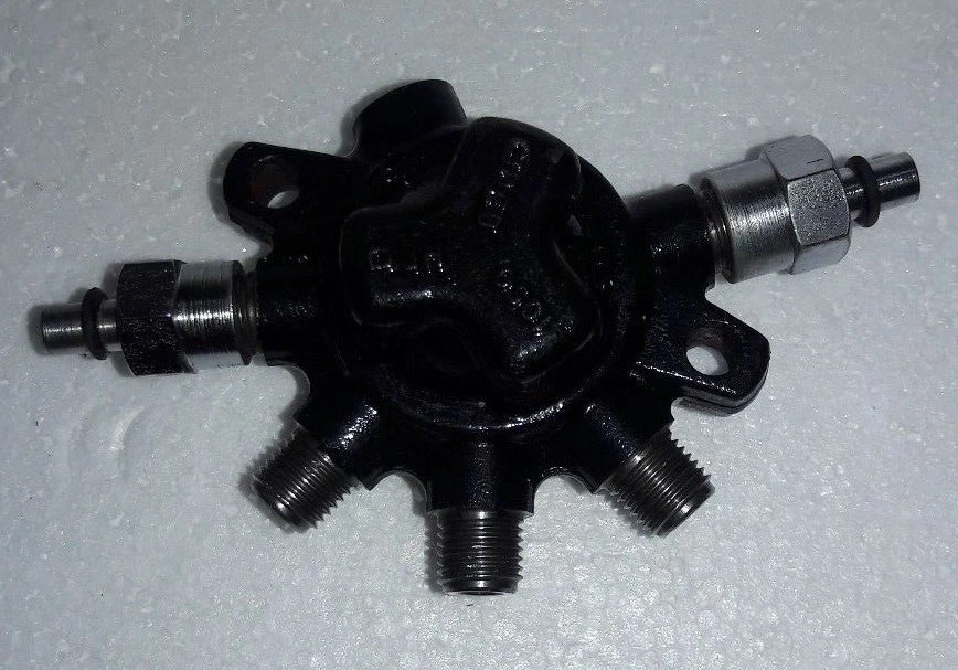 Spherical Common Fuel Rail with 3500 Bar High Pressure Gauge & High Prssre Pipes