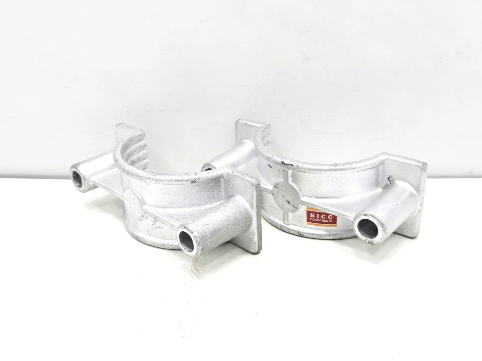 BICC 76-83 BICC ALUMINIUM TWO BOLT CLEATS ( ATC 76-83 )