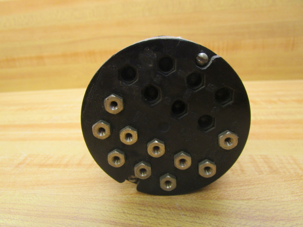 General Electric D-1255K16-705 Meter Relay GE D1255K16705 Missing Screws