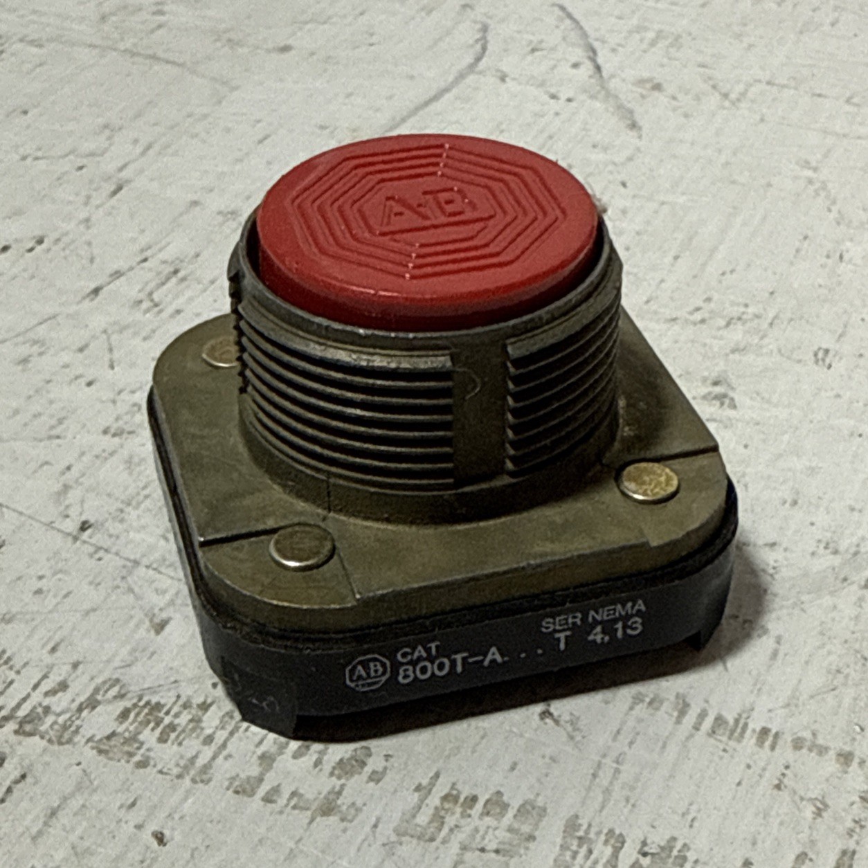 Allen Bradley 800T-A Series T Push Button 800TA Red Core Only Flat (Type 4, 13)