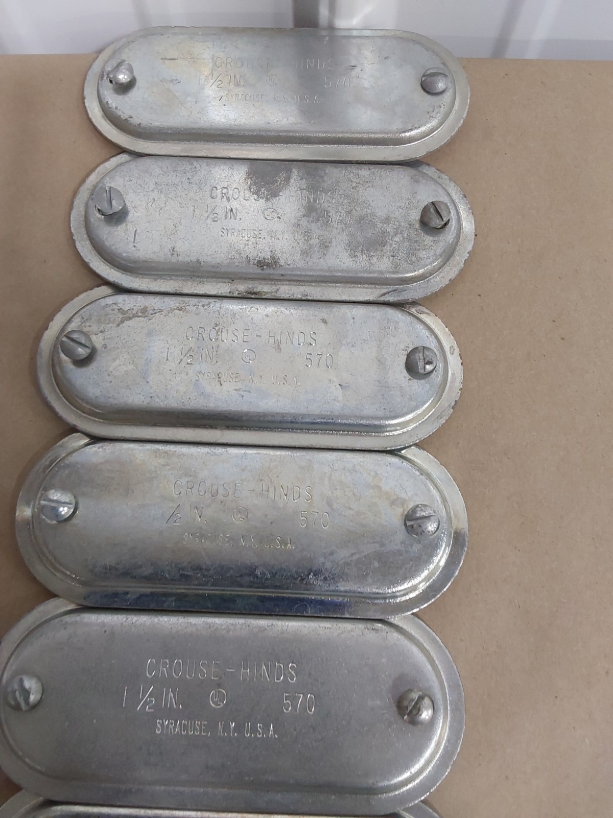 10PC LOT CROUSE HINDS 570G COVER FORM 7 CONDULET BODY 1-1/2″