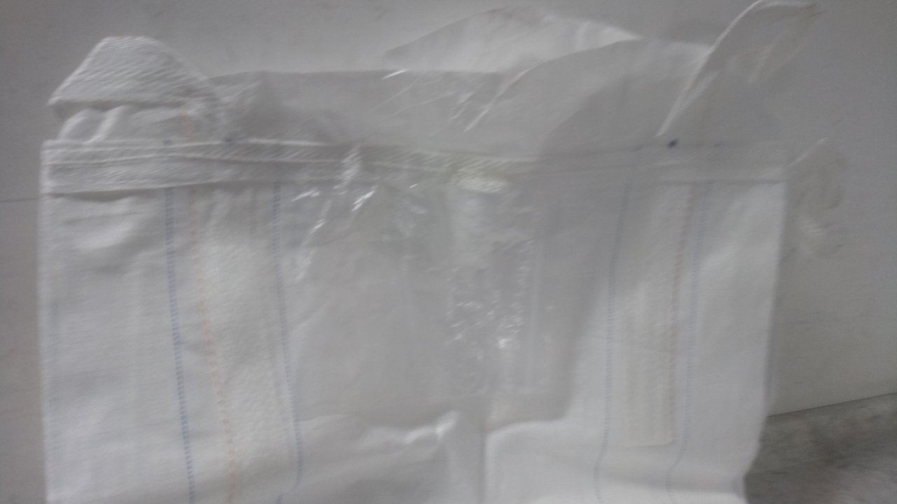 Shoptough 228284 5 Pk 36 In Inside L/W 2500 Lb Weight Cap Bulk Bags with Spout