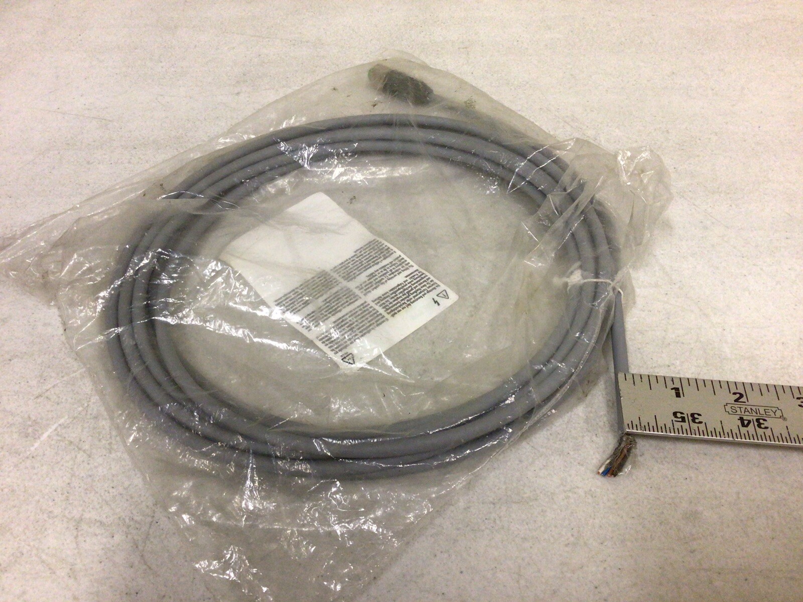 NEW, MURR 7000-13201-3310500 M12 GREY FEMALE STRAIGHT SHIELDED W/CABLE AWG 22