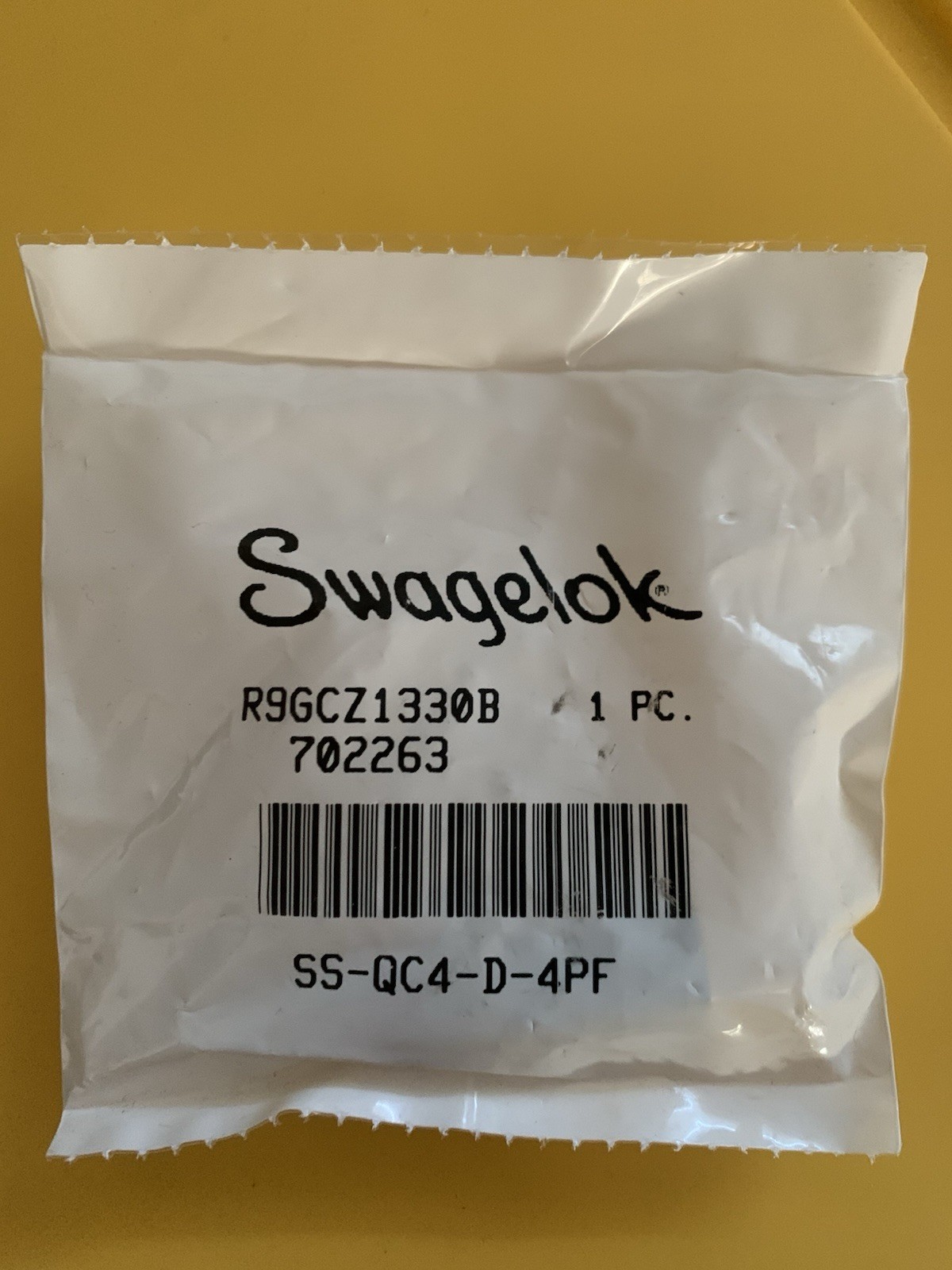 Swagelok SS-QC4-D-4PF Quick Connect Stem W/ Valve