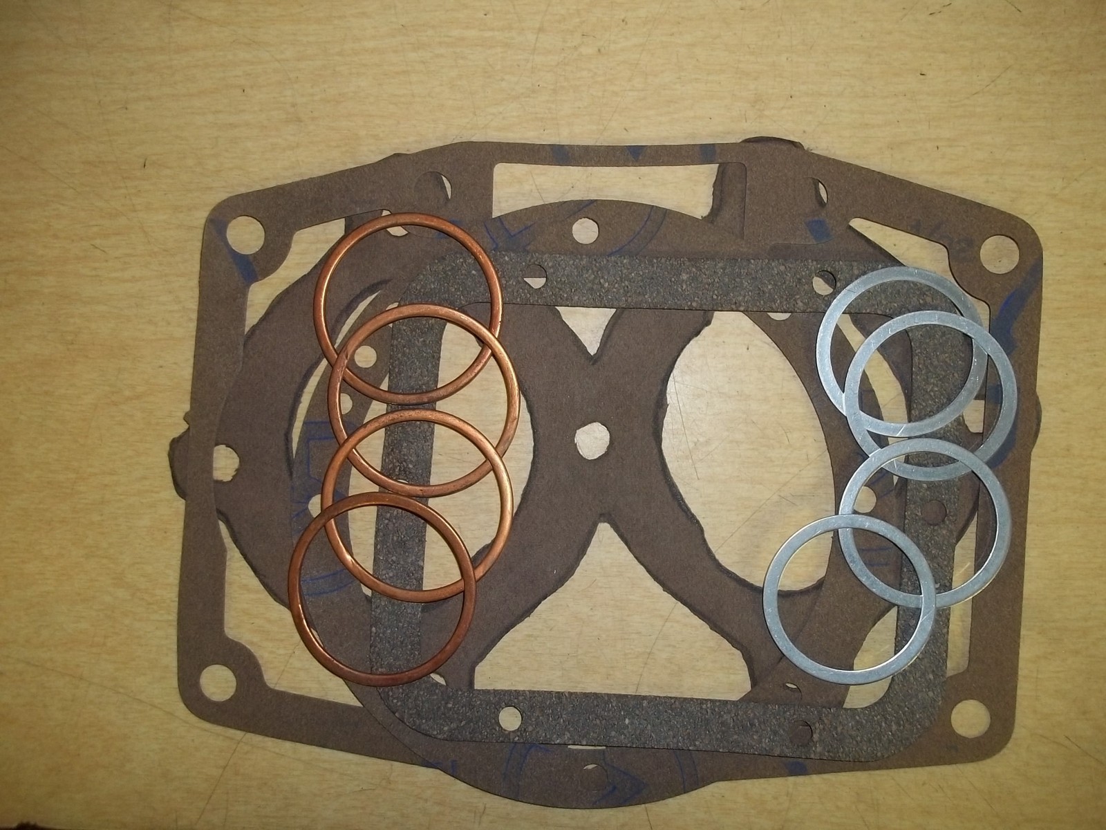 NEW Gasket Set Number on Store Package: 4592 *FREE SHIPPING*