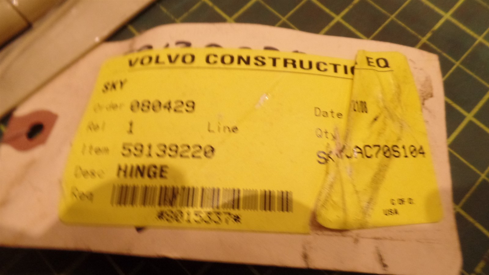 INGERSOLL RAND HINGLE ASSEMBLY 59 139 220, 59139220, VOLVO, 13″ X 2″ N.O.S