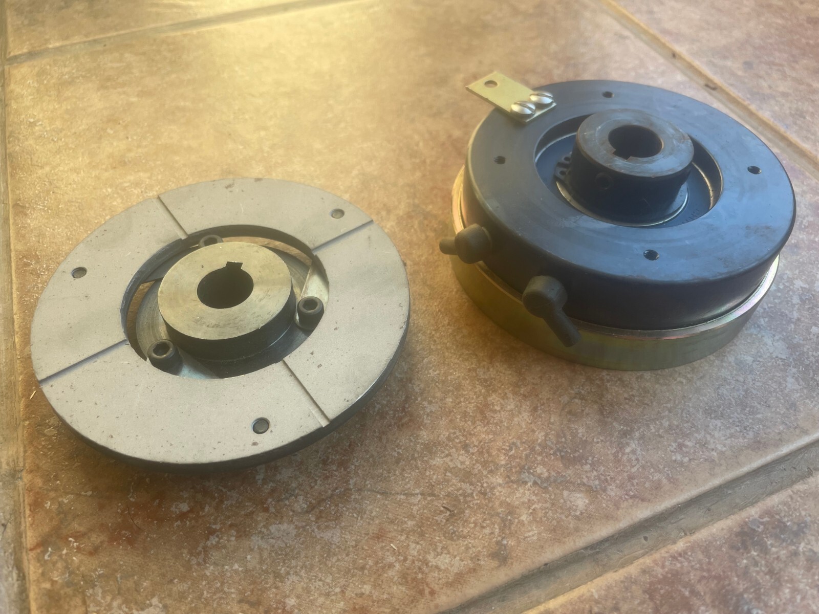 Inertia Dynamics 0717-1712 Clutch Unit Agri-Vent 90 VDC BS-0717-1712