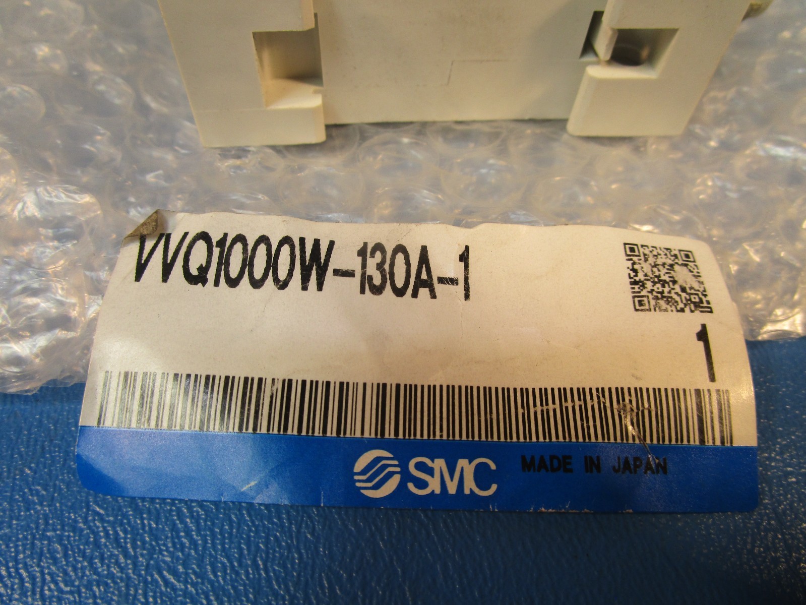 SMC VVQ1000W-130A-1, Connector Box Assembly