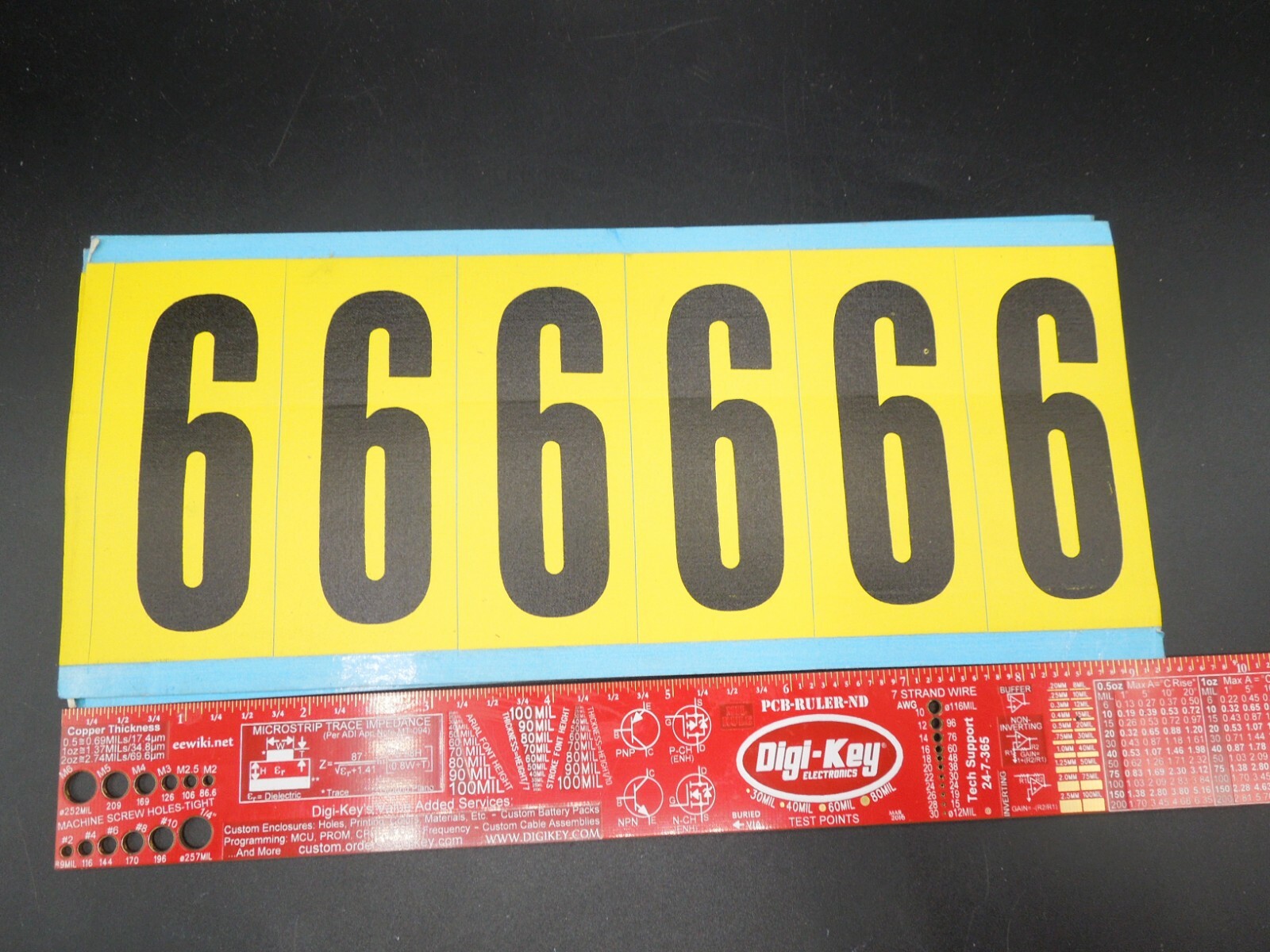 NEW BRADY 1 1/2 X 3 1/2″ YELLOW NUMBER LABEL SELF STICK # 6 OR 9
