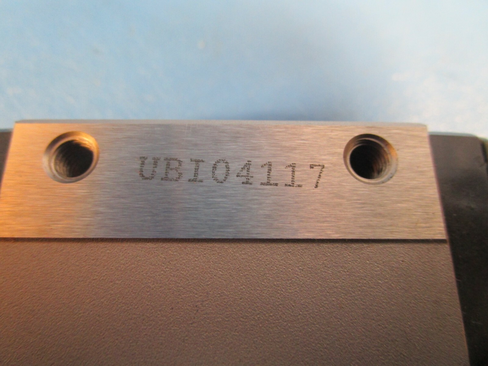 THK, SR20W1SS + 160L, One SR20W Linear Guide Block on a 160mm Rail