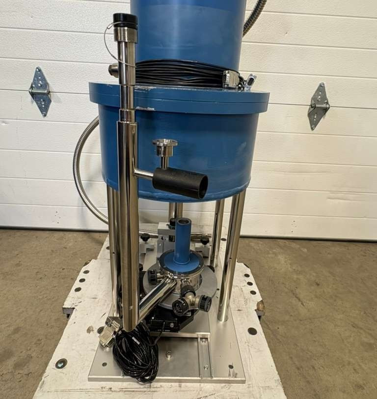 Oxford Instruments Newport Continuous Flow Liquid Helium Cryostat Part M-370-RC