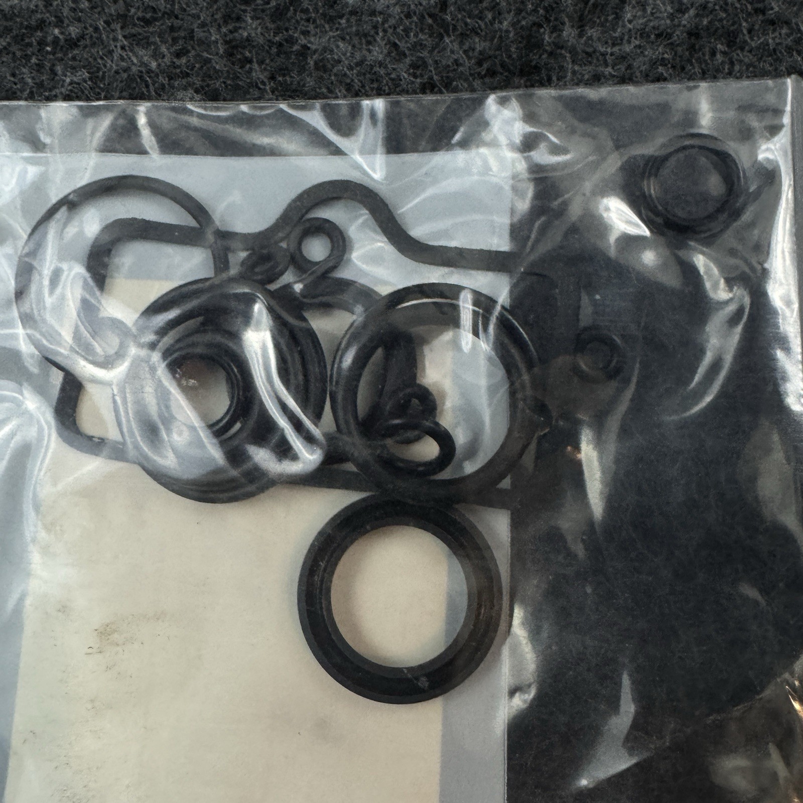 Nos Schrader Bellows repair kit with gaskets and o-rings 31500-8000