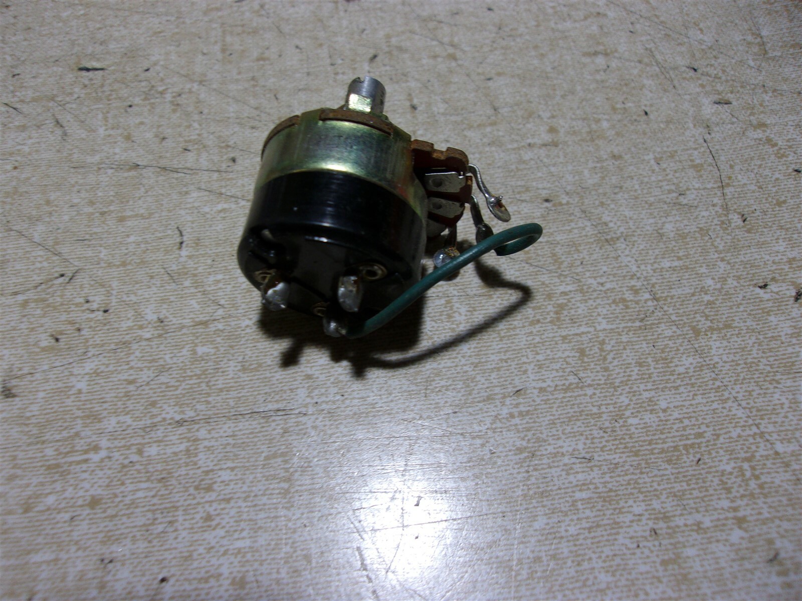 Potentiometer B10K #12 *FREE SHIPPING*