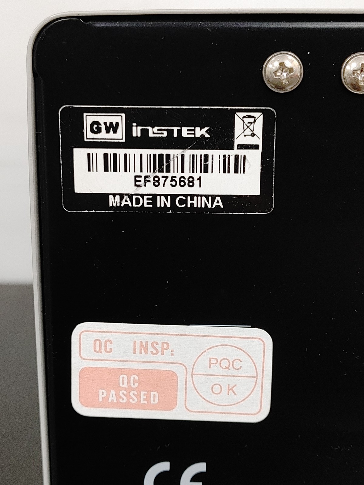 GW INSTEK GPC-3030D Dual Tracking with 5V Fixed Laboratory DC Power Supply
