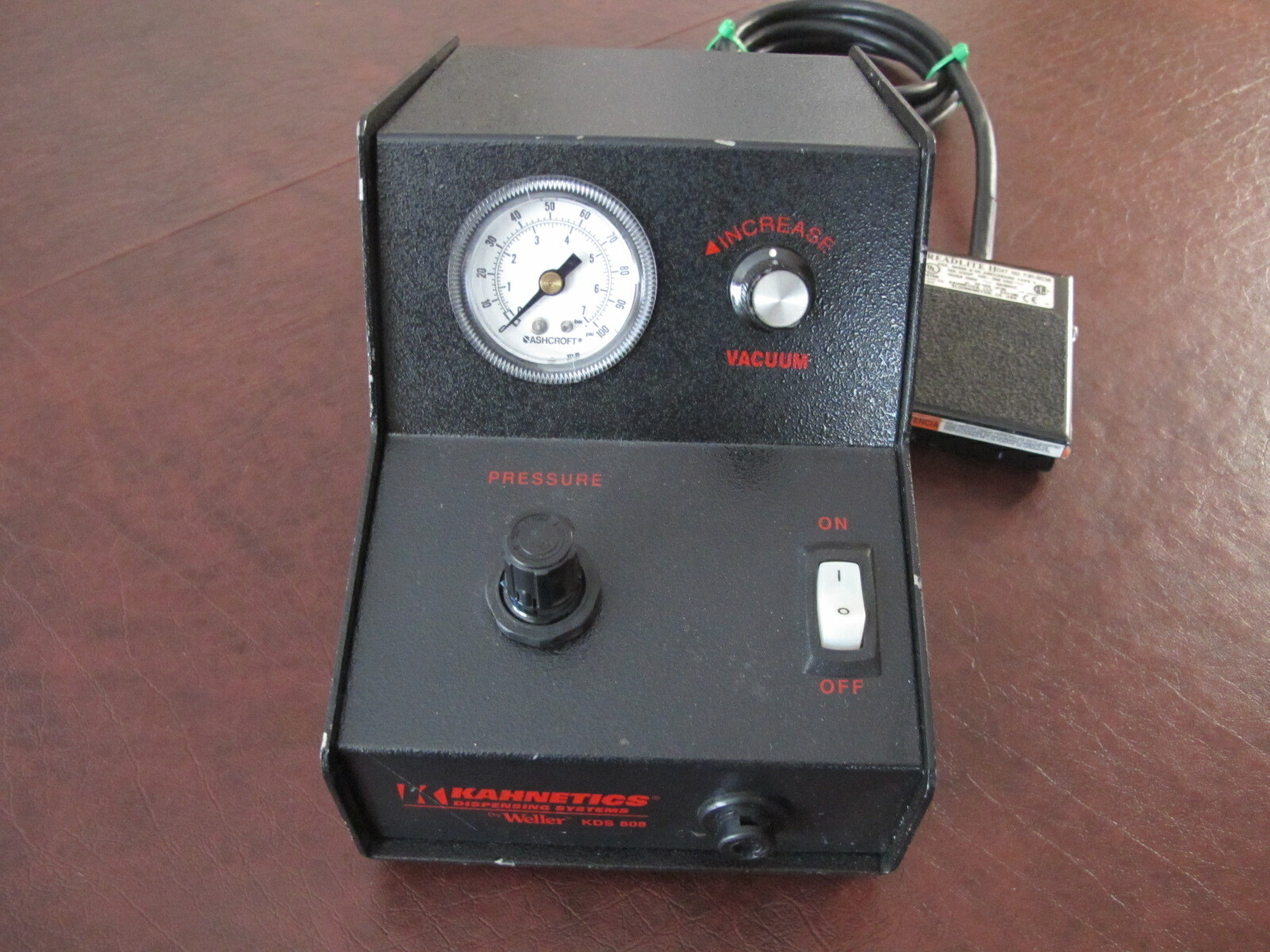 Weller KDS-808 Kahnetics Dispensing System