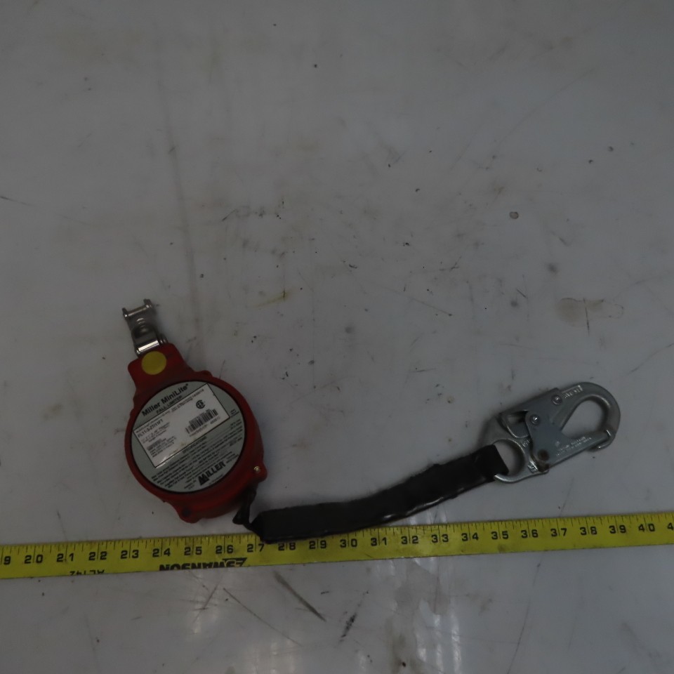 Honneywell Miller MiniLite FL11-3-Z7/11FT Fall Limiter Self-Retracting Lanyard