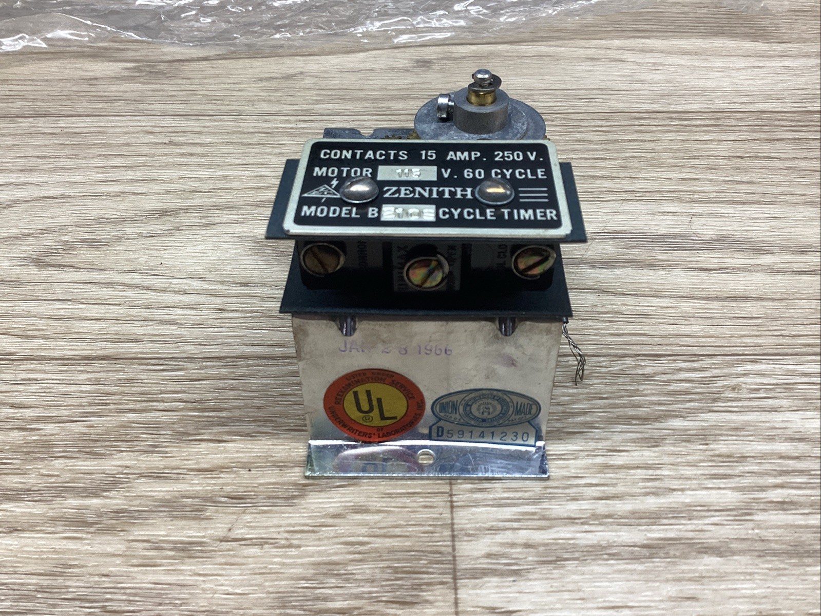 ZENITH MODEL B 1 CYCLE TIMER 15 AMPS 250V #800F130*CO