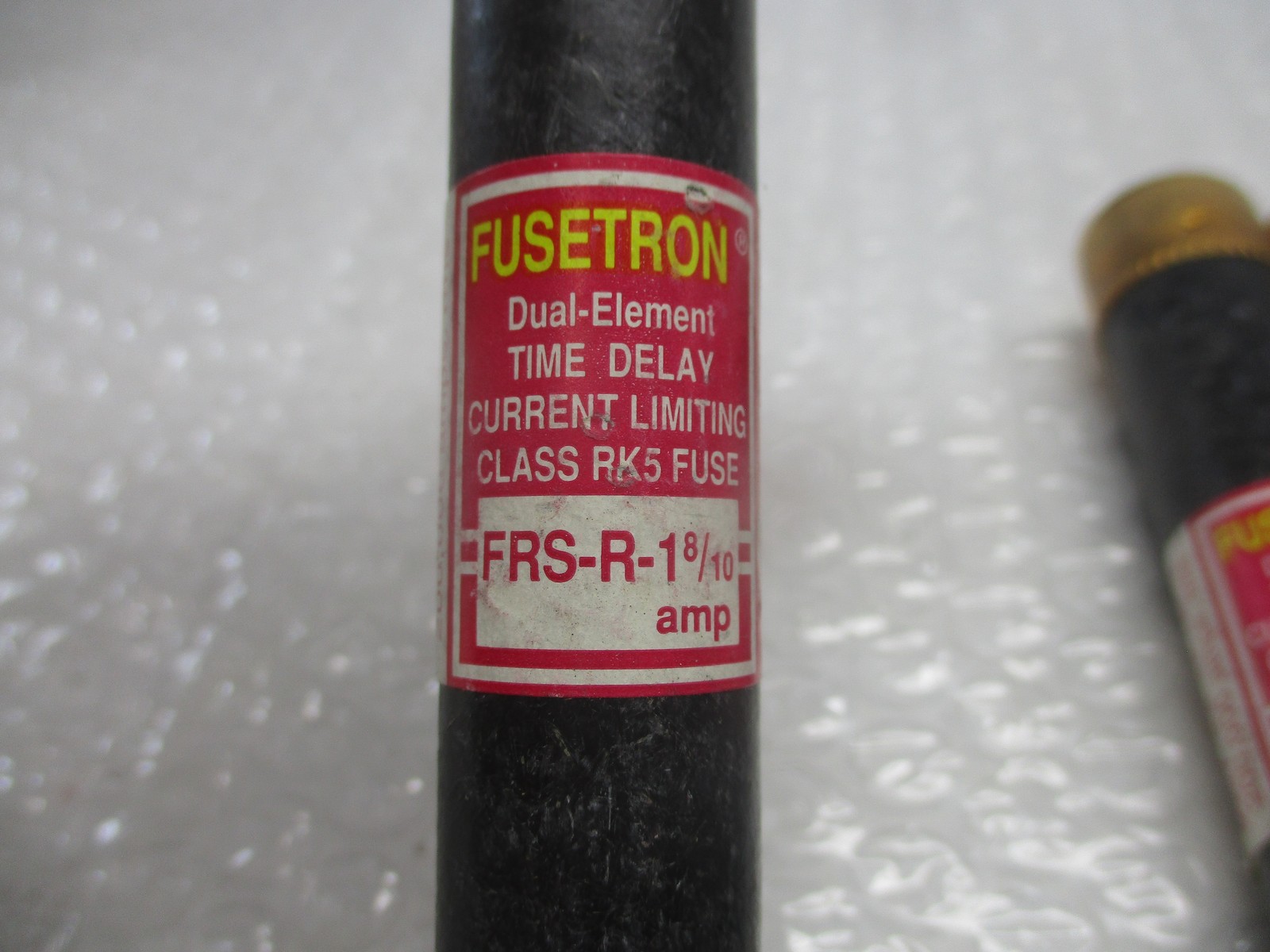 FUSETRON FRS-R-1-8/10 FUSE PINK LOT OF 8 NSNP