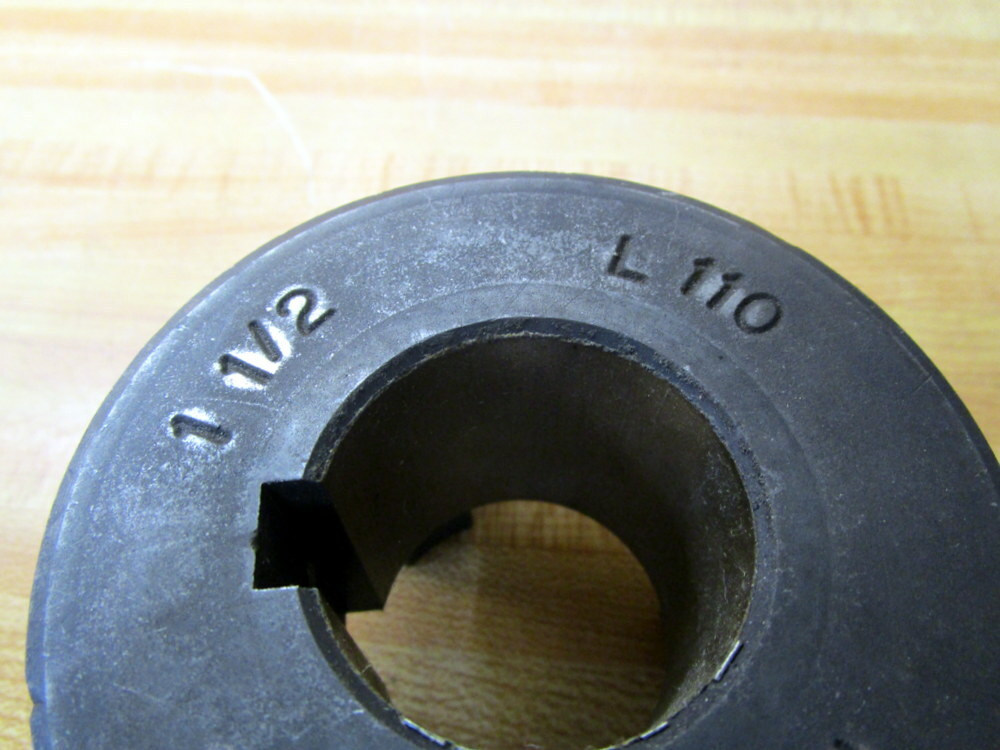 Generic L110 1-1/2 Coupling Hub W/KW L110112
