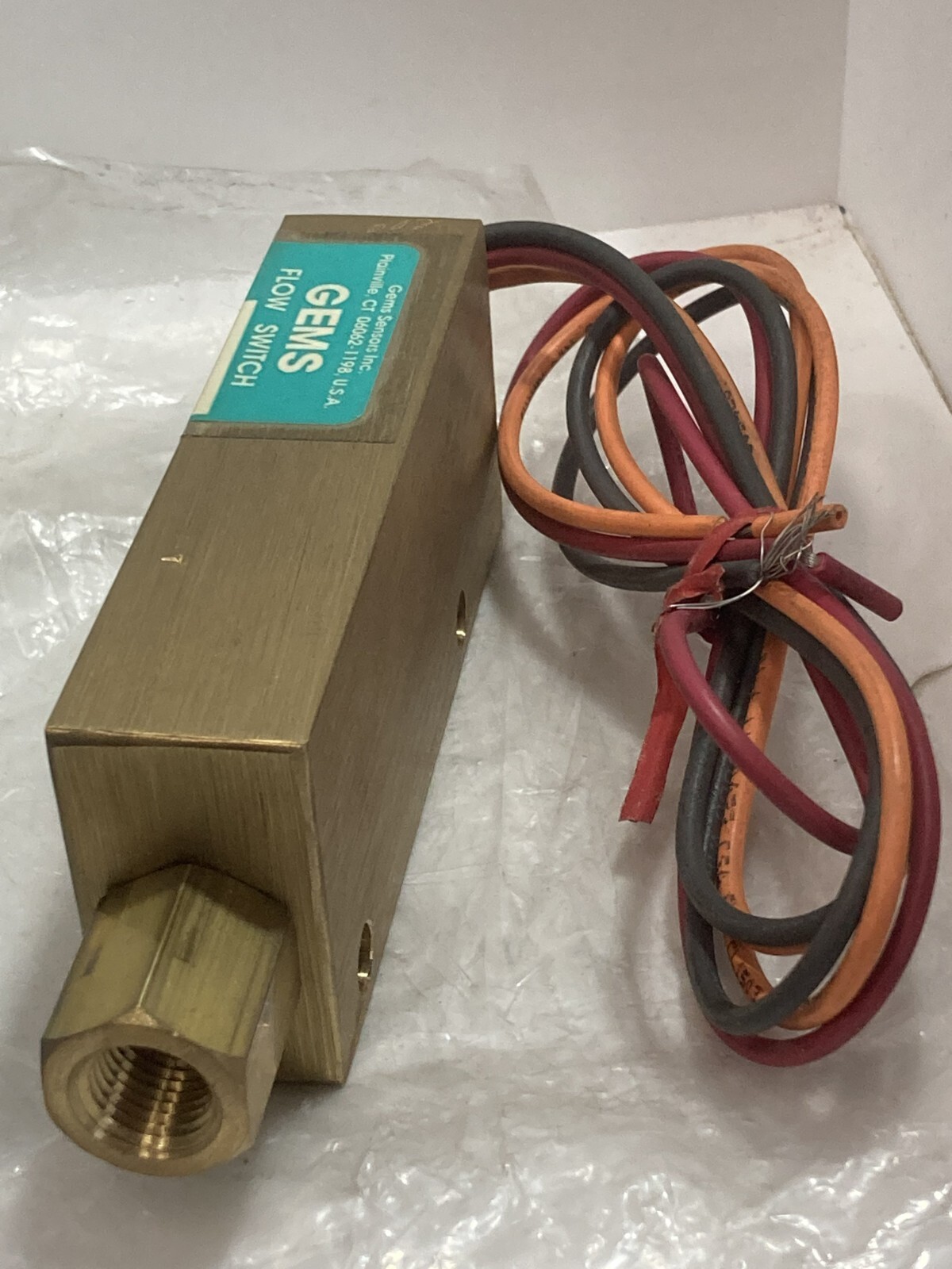 GEMS 26916 FLOW SWITCH TYPE FS-925 05 GPM NIB