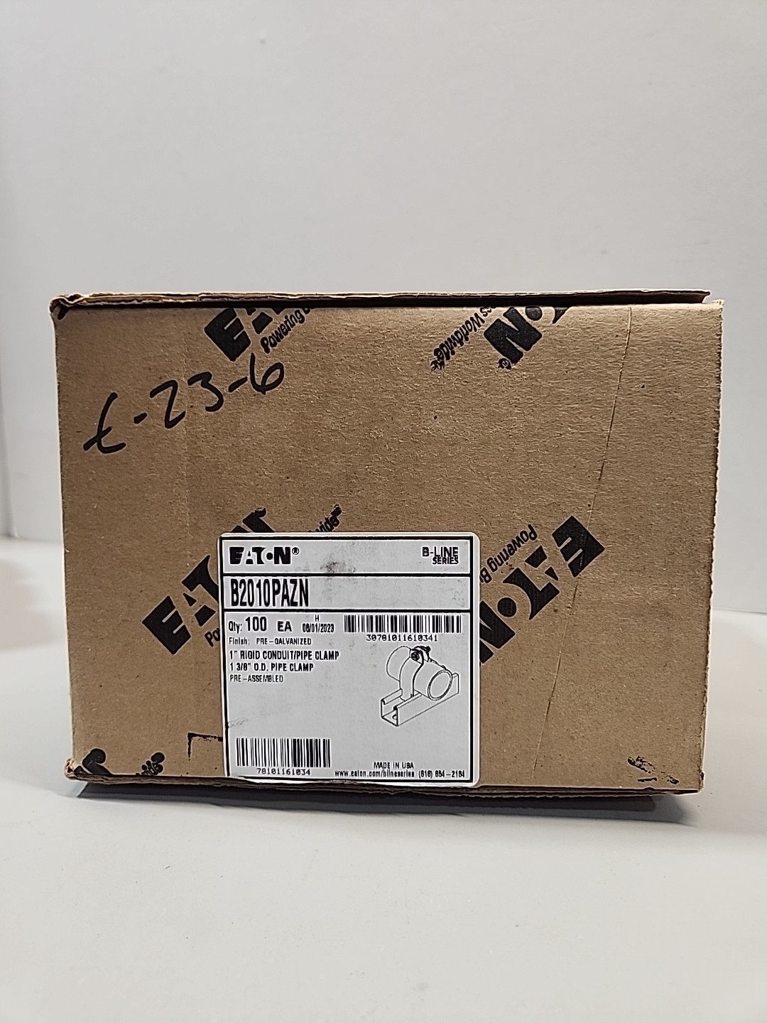 BOX OF 100 EATON B2010PAZN RIGID CONDUIT PIPE CLAMPS 1″ 3/8″ OD