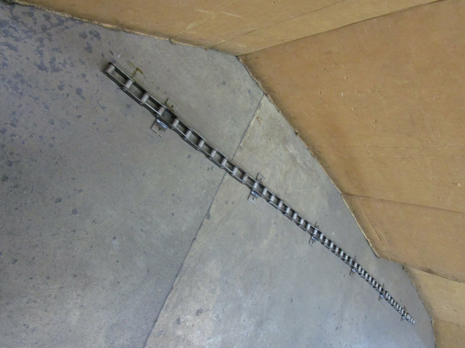 DRIVES 81X 10’FT CONVEYOR ROLLER CHAIN 48 LINKS