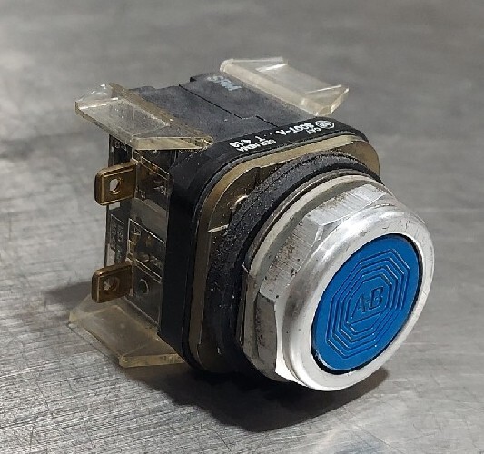 ALLEN BRADLEY BLUE PUSH BUTTONS 800T-A SER T TYPE 4,13
