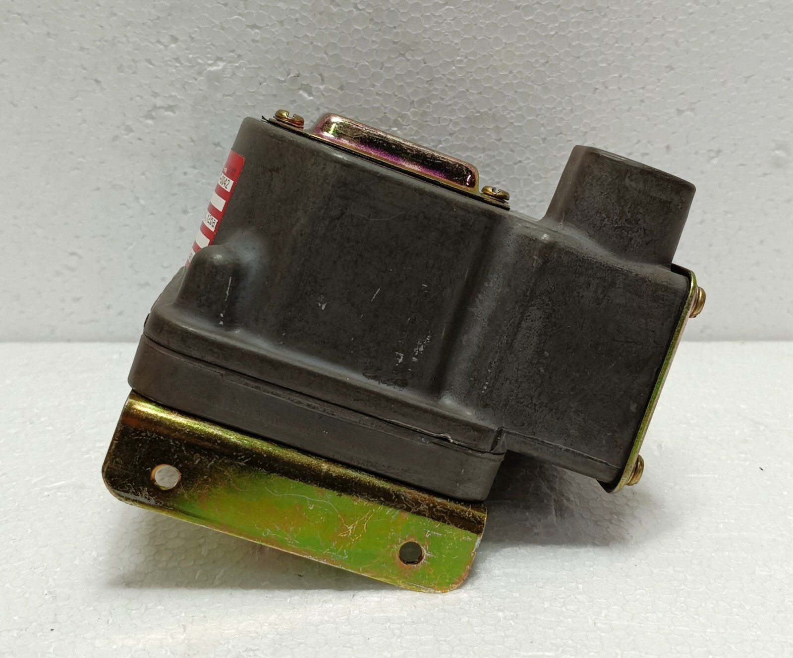 Barksdale D1T-0042 Typ D1T-H2SS Press. Switch | Adj. Range +0.004 to +0.12 bar