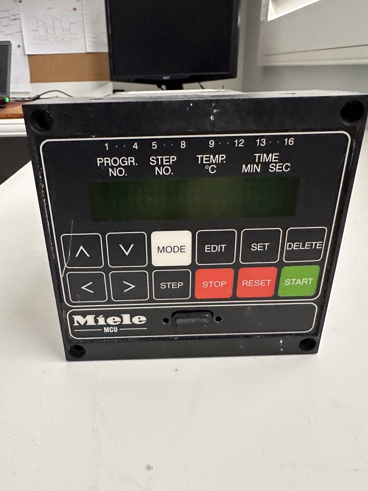 Miele Mcu ES 16-S2-160-1-S401M1T5, 220-240V 50/60Hz 10VA