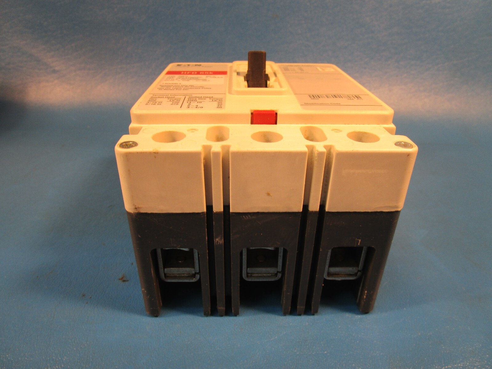 Eaton HFD3125SL, Molded Case Breakers (MCCBs) HFD 3P 125A 600V 50/60Hz 3Ph F Fra