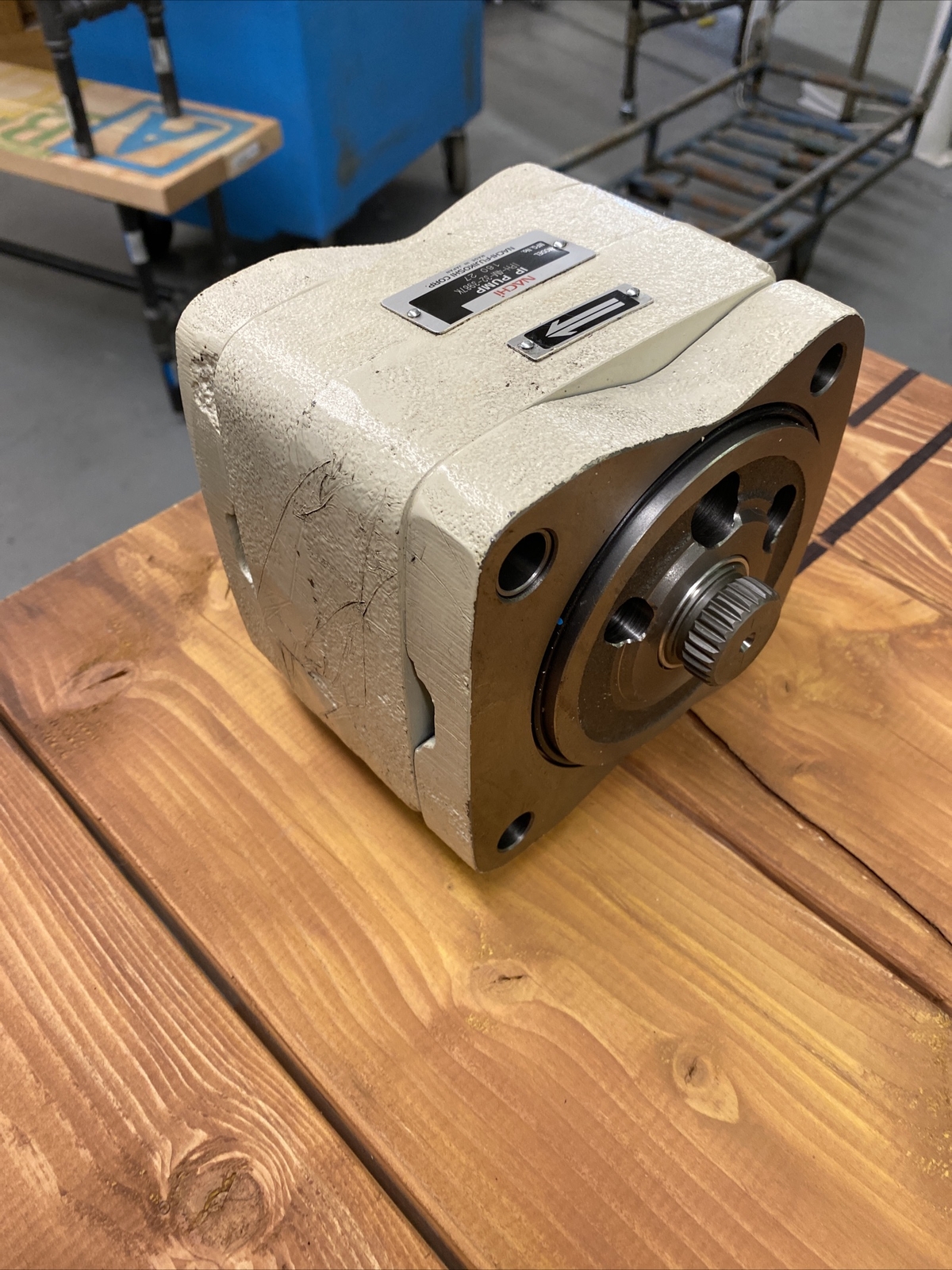 NACHI IPH-4M-32-3987K Mfg # 160 27 Made In Japan Hydraulic Pump Great Condition