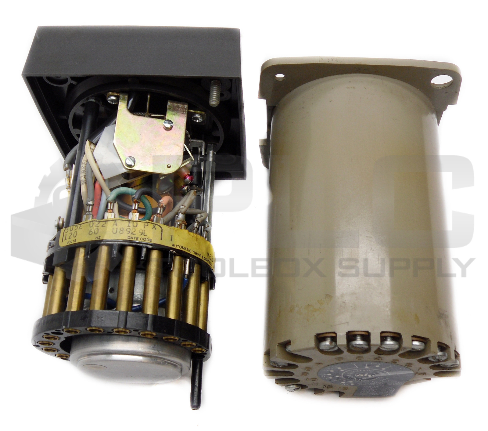 ATC 305E 022 A 10 PX 0-30 HOUR TIMER 120V 60HZ 305E-022-A-10-PX 305E022A10PX