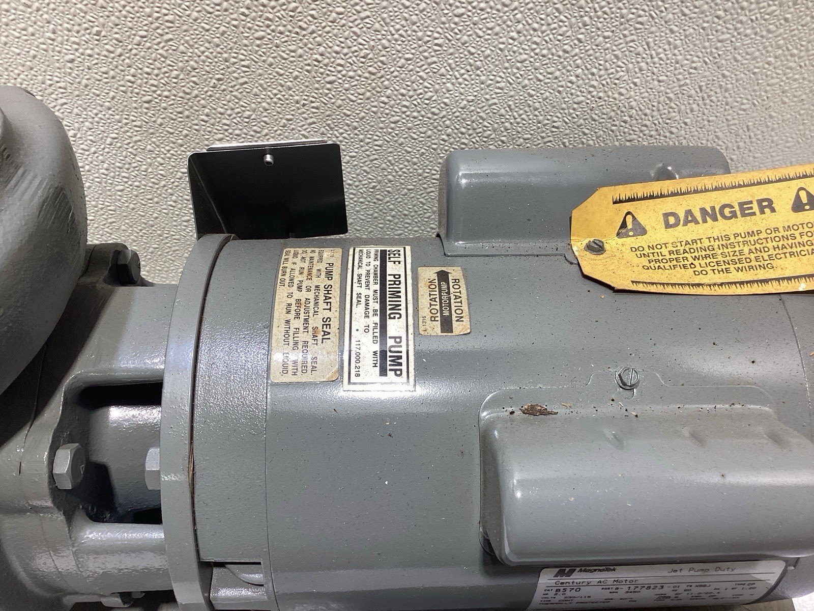 CH&E 4156E-1S Self Priming Centrifugal Pump. Single Phase 2 HP.
