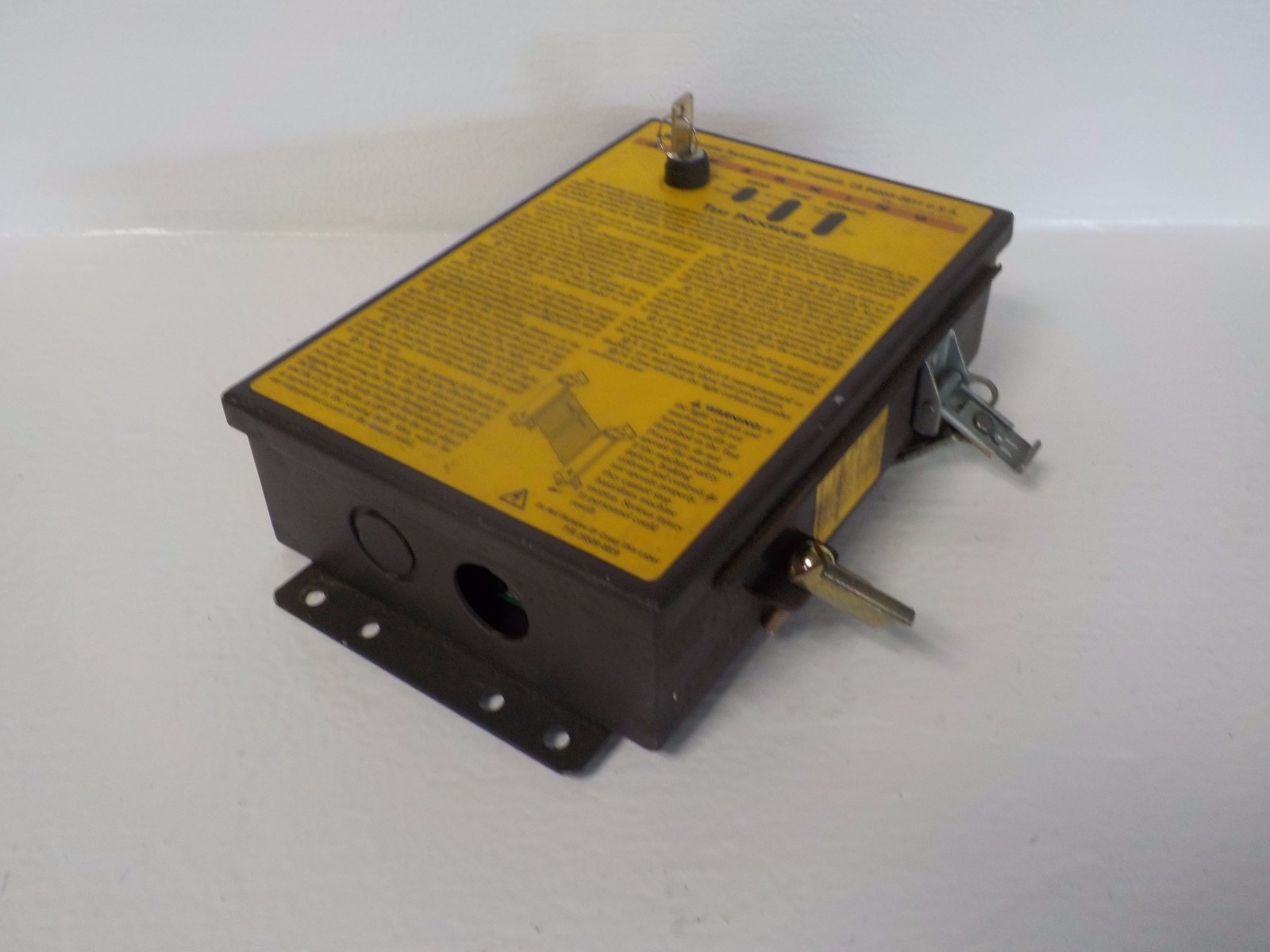 STI LCCK-FB-AC1-U USED SAFETY LIGHT CURTAIN CONTROLLER LCCKFBAC1U