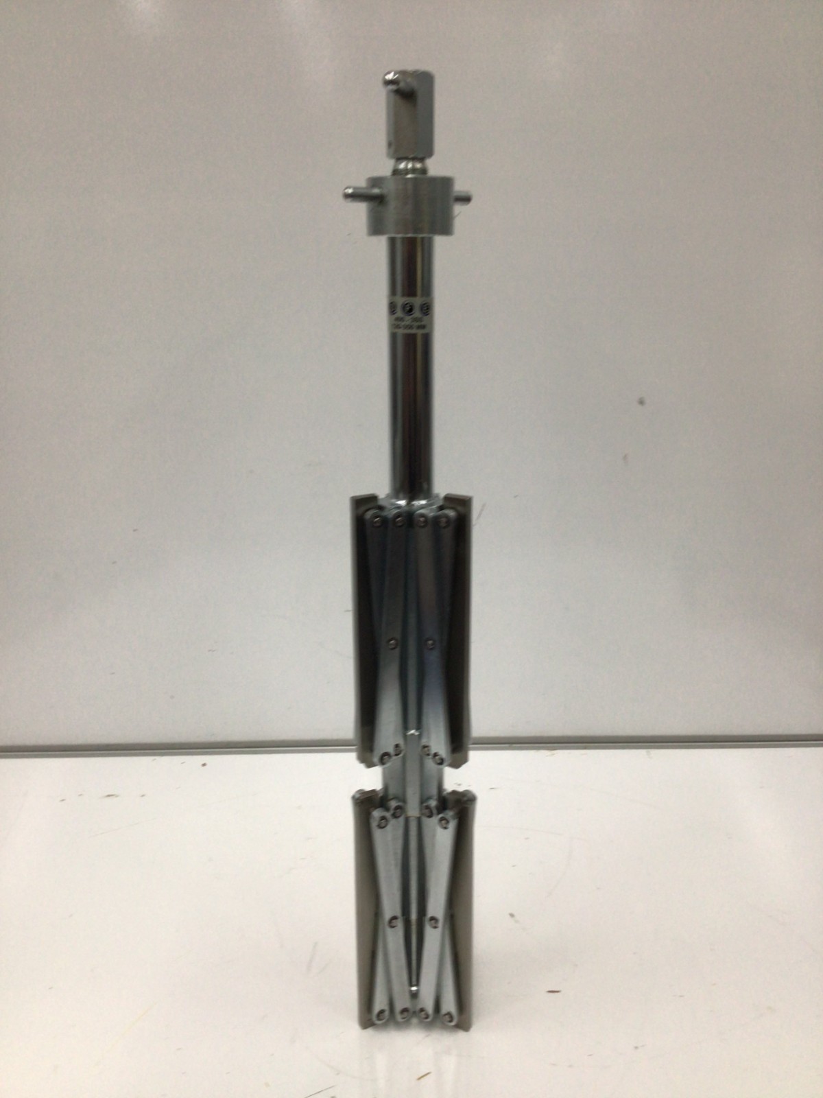 Sumner 400-3SS 8 to 12 In Pipe Size Internal Fit-Up Clamp