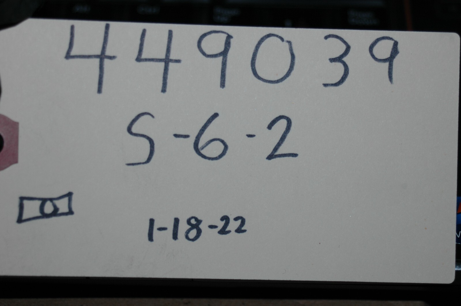 LOCKOUT, VALVE, VS-09 FOR VALVE HANDLES 6-1/2″ TO 10″ -SURPLUS-