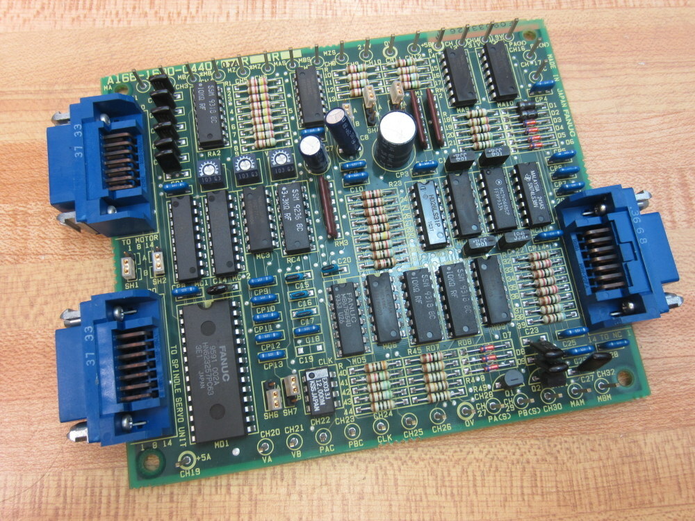 Fanuc A16B-1600-0440 I/O Board A16B-1600-0440/07A