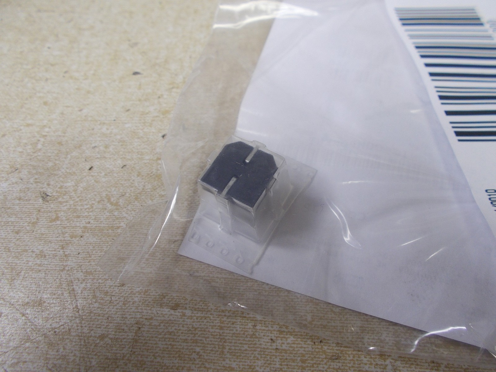 NEW Panasonic EEV-TG2A470Q 100V Capacitor *FREE SHIPPING*