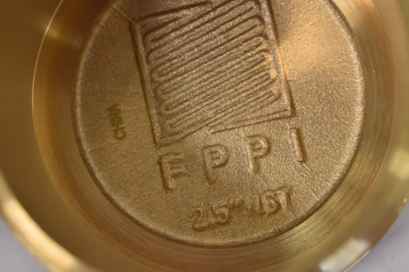 FPPI Pin Lug Plug w Brass Chain & S Type Hook 2-1/2″ NST Male Threaded Rough