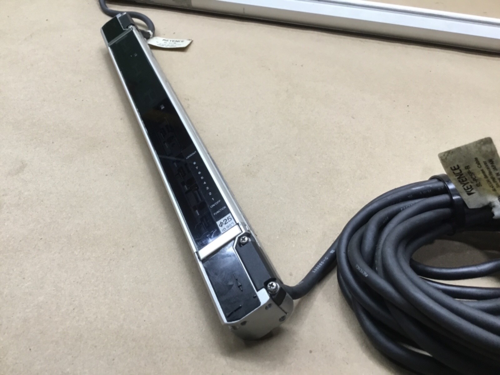 KEYENCE RECEIVER SET SAFETY LIGHT CURTAIN SL-C48H-R & (2) SL-C16H-R #37A84PR2