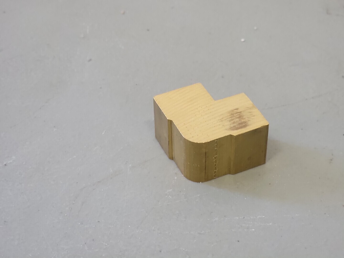 SURPLUS NEW ACE 1/2″ x 1/2″ 90 Deg Female Elbow Brass 46173 (Box of 5) –