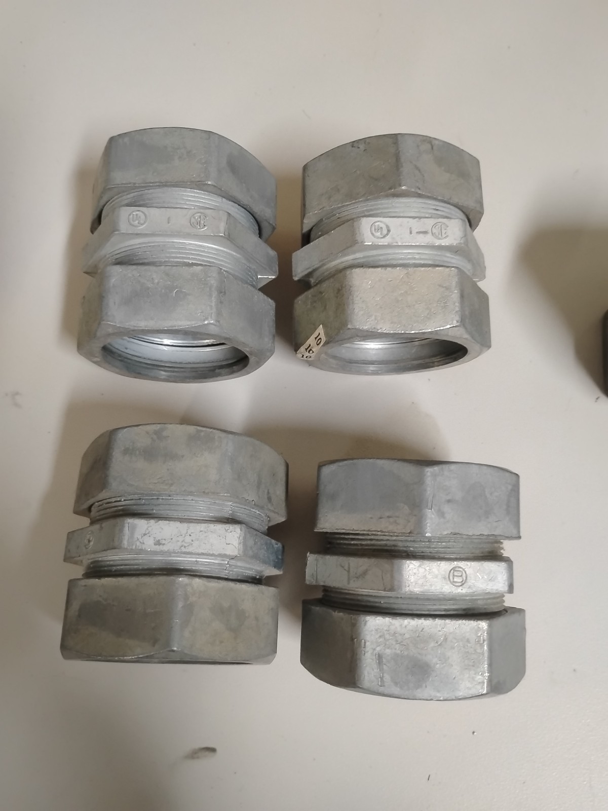 Lot Of 4 Bridgeport 264-DC EMT Zinc Die Cast Compression Coupling, 1-1/2 Inch