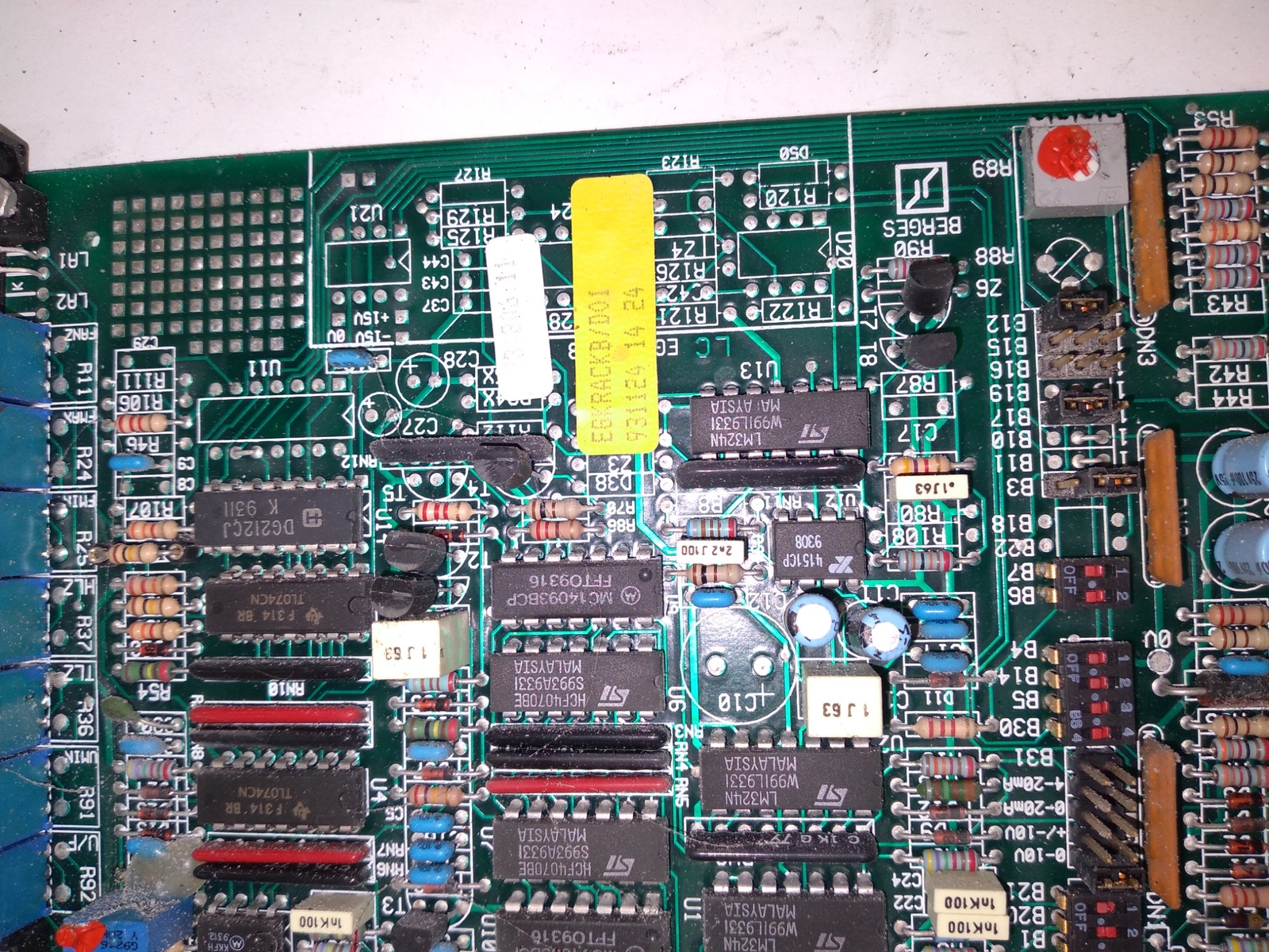 SIEMENS PC612-B1300-C963 CECC 75101-801-C064MS-C1A-3A