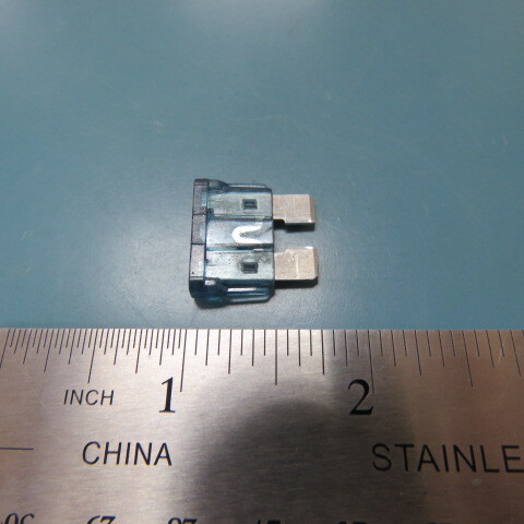LITTLEFUSE 0257035.PXPV Qty of 100 per Lot 35 A AC 32 V DC Fuse Automotive Requ