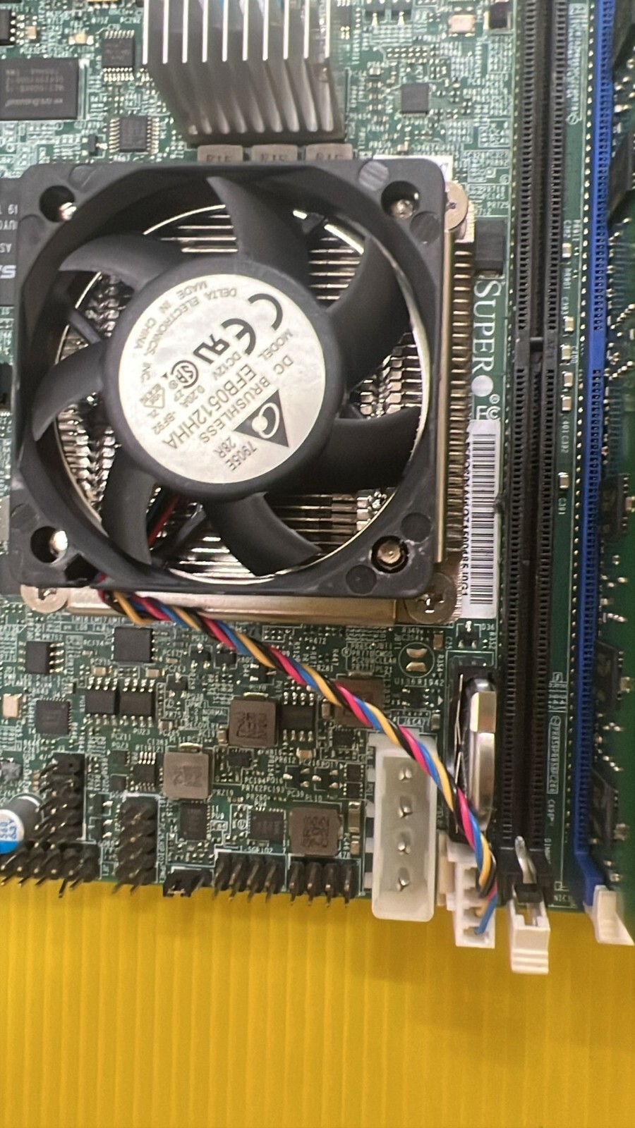 SUPER X10SDV-4C-OS017 REV 2.00 AND 2 MOTOROLA 8GB