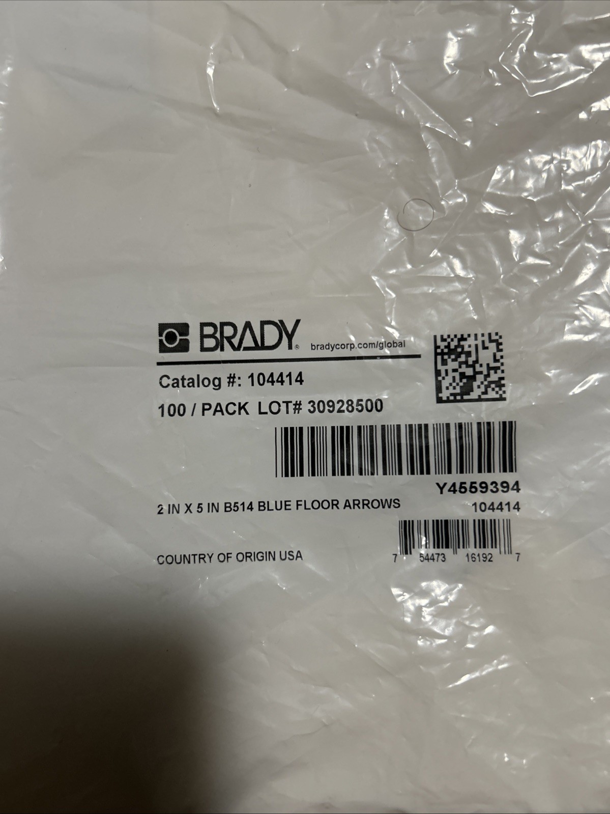 BRADY ToughStripe Pre-Spaced Arrows, BLUE, 5 in H x 2 in W (100 Blue Arrows)